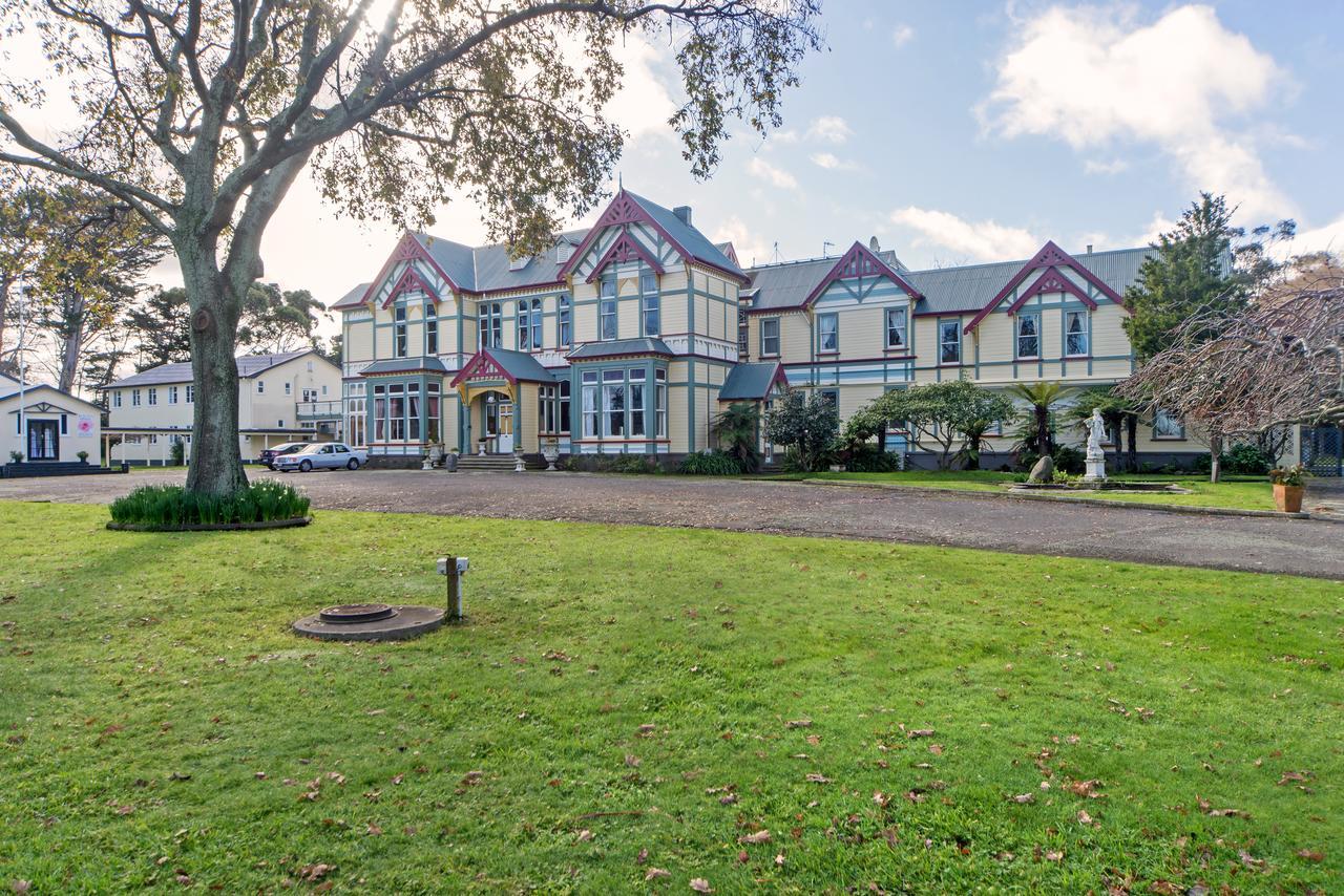 Отель Highden Manor Estate Палмерстон-Норт Экстерьер фото